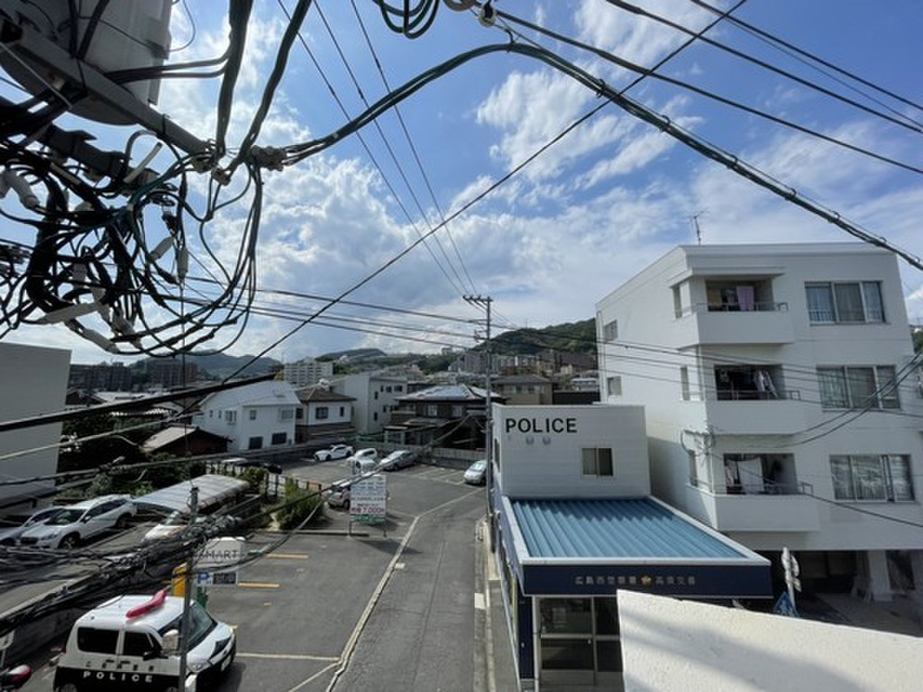 (13/21) 眺望 (13/21) 眺望