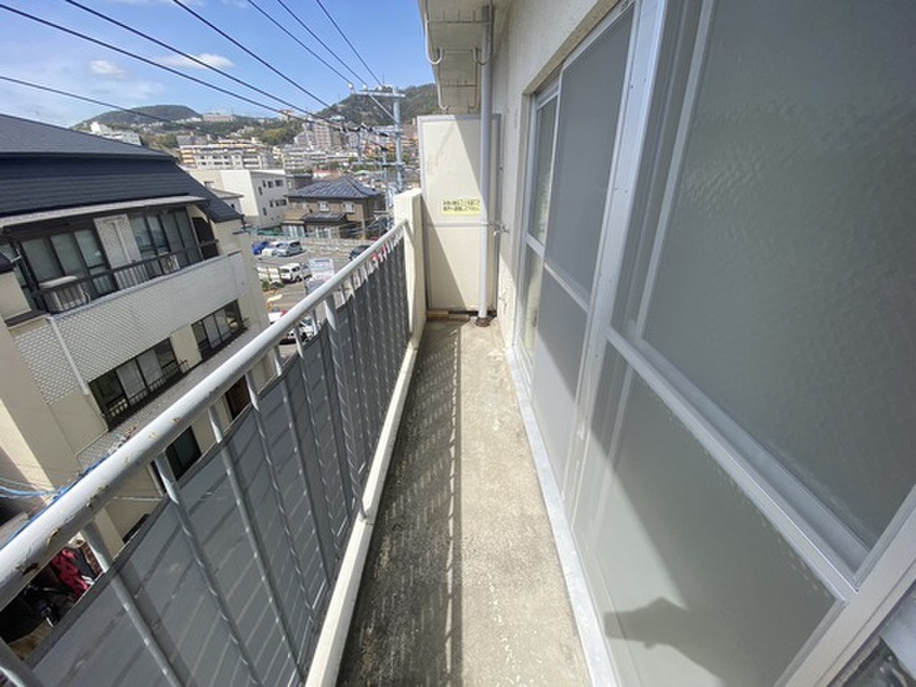 (8/21) バルコニー