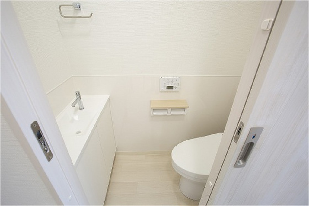 (5/23) トイレ (5/23) トイレ