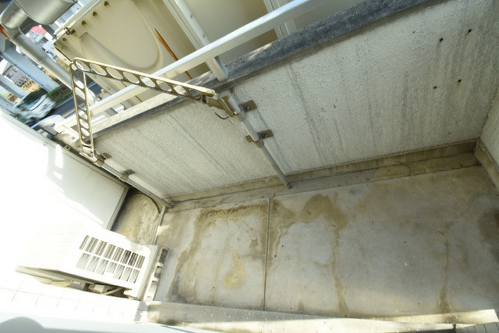 (9/23) バルコニー