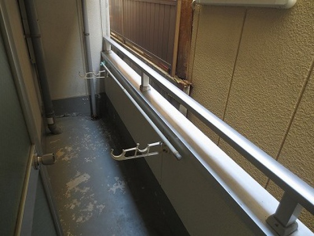 (12/18) バルコニー