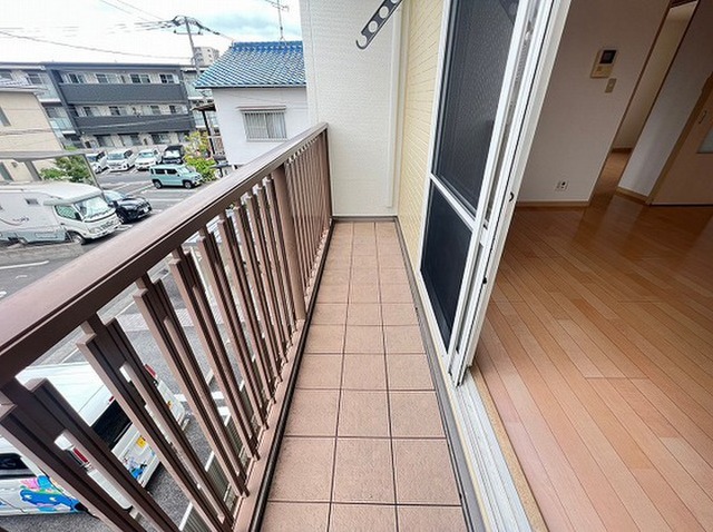 カーサS 壱番館