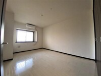 ※他号室の写真です