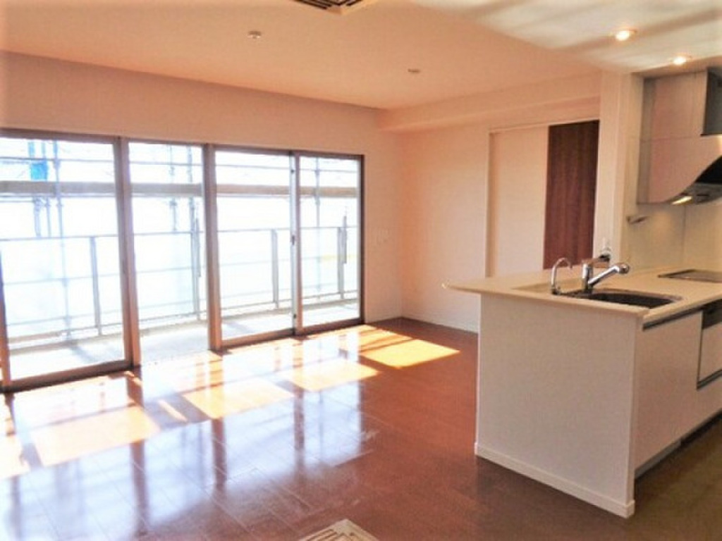 (2/19) 居室・リビング (2/19) 居室・リビング