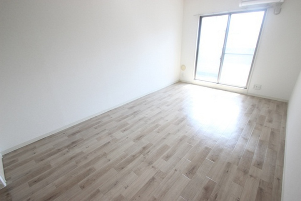 (2/21) ※別部屋の写真です