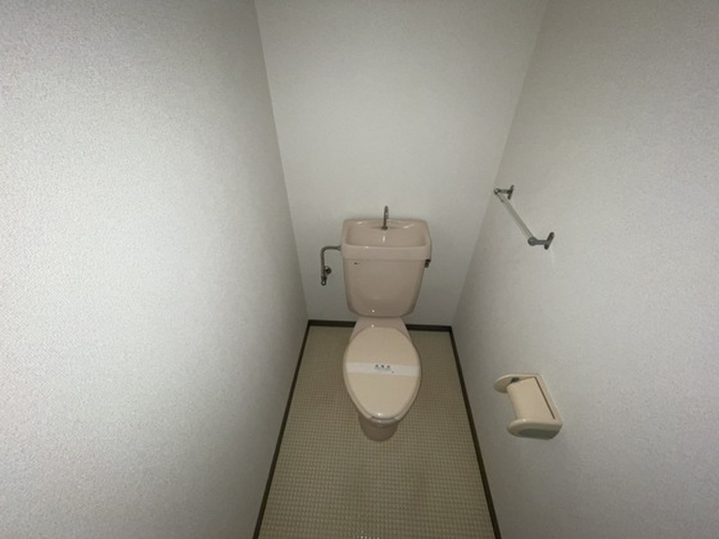 (5/21) トイレ (5/21) トイレ