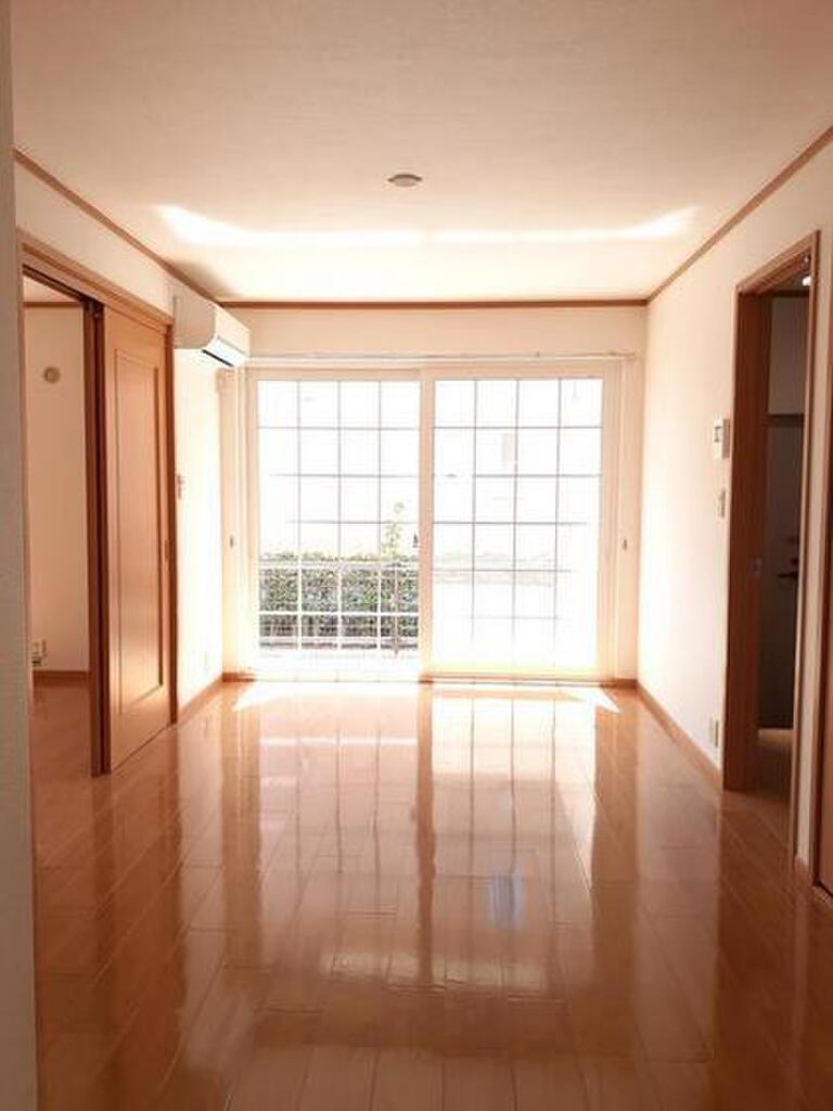 (2/16) 居室・リビング