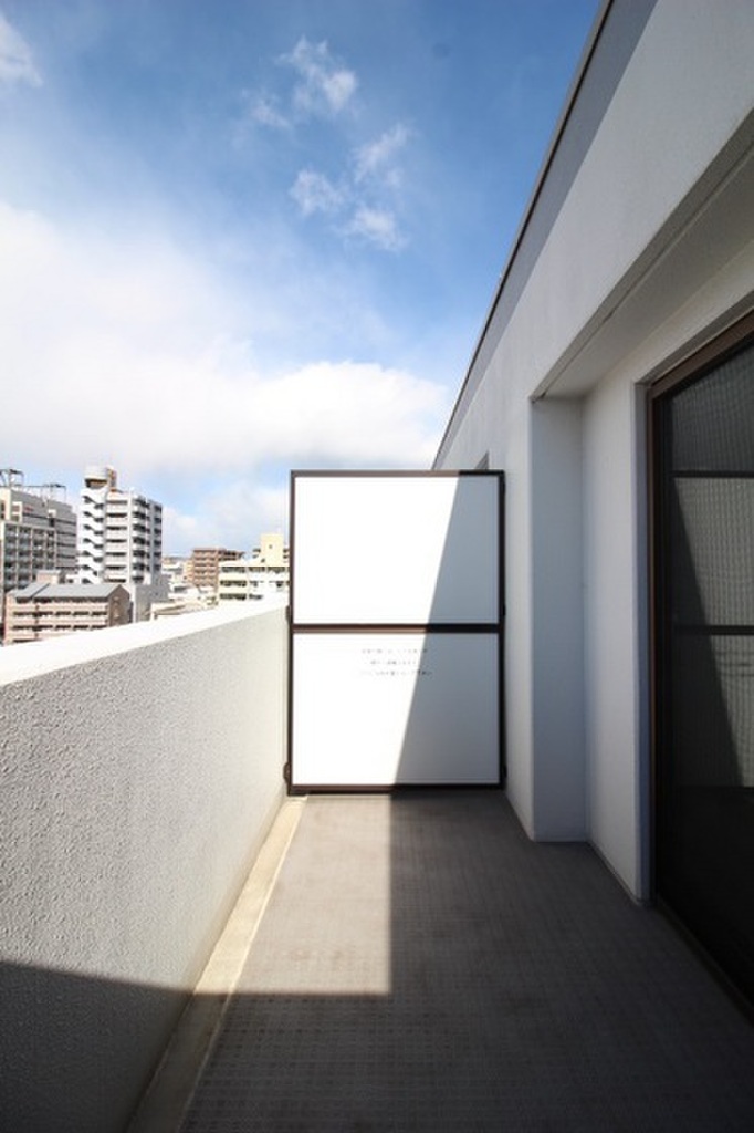 (13/26) バルコニー (13/26) バルコニー