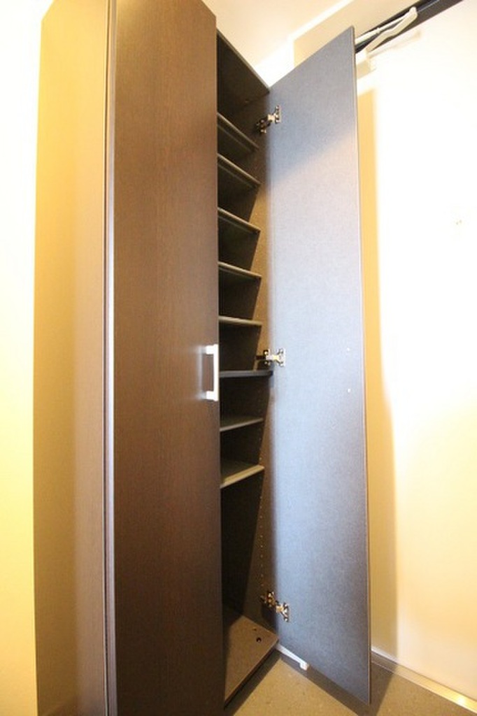 (16/26) 玄関 (16/26) 玄関