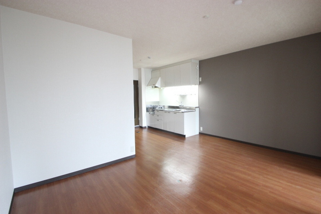 (2/24) 居室・リビング (2/24) 居室・リビング