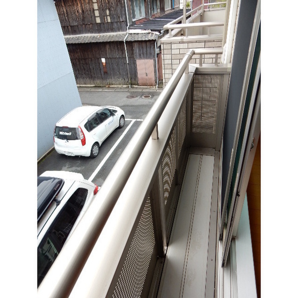 (13/17) バルコニー (13/17) バルコニー