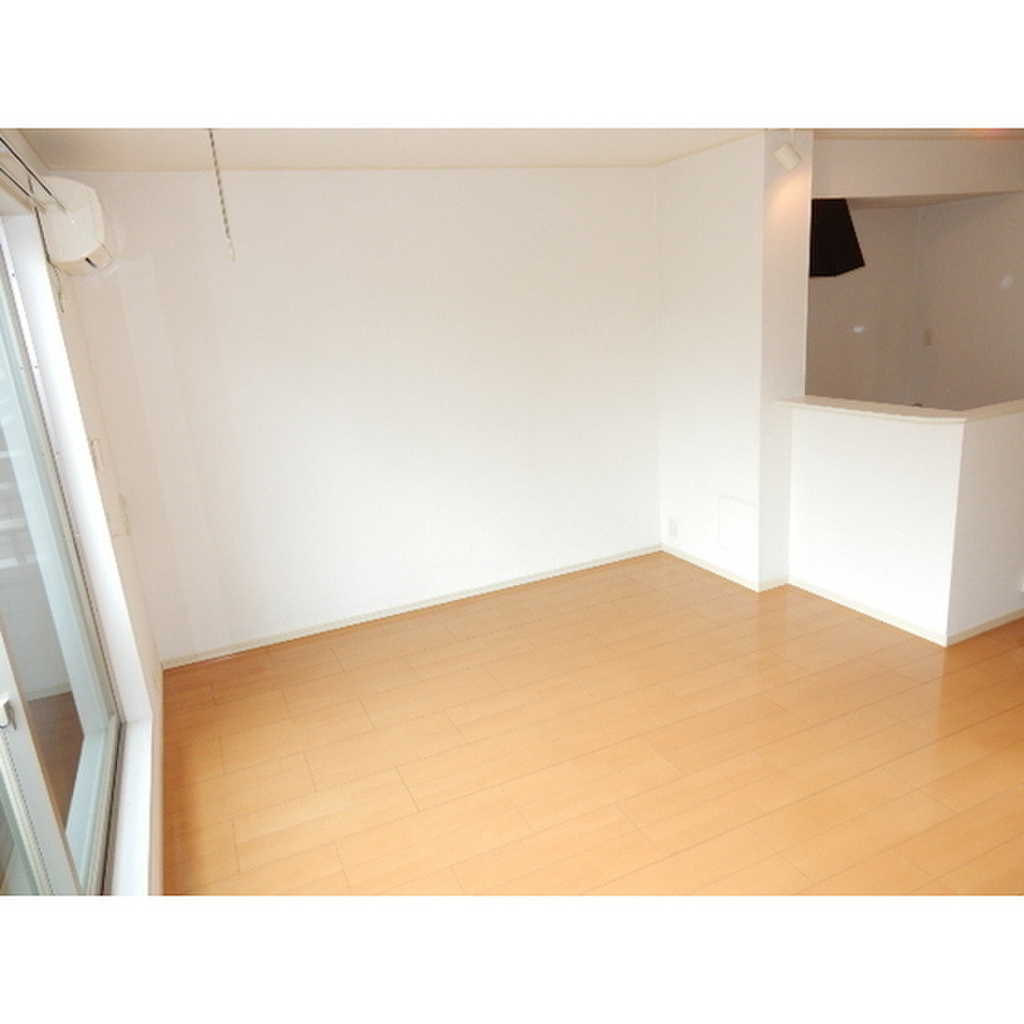 (2/17) 居室・リビング (2/17) 居室・リビング