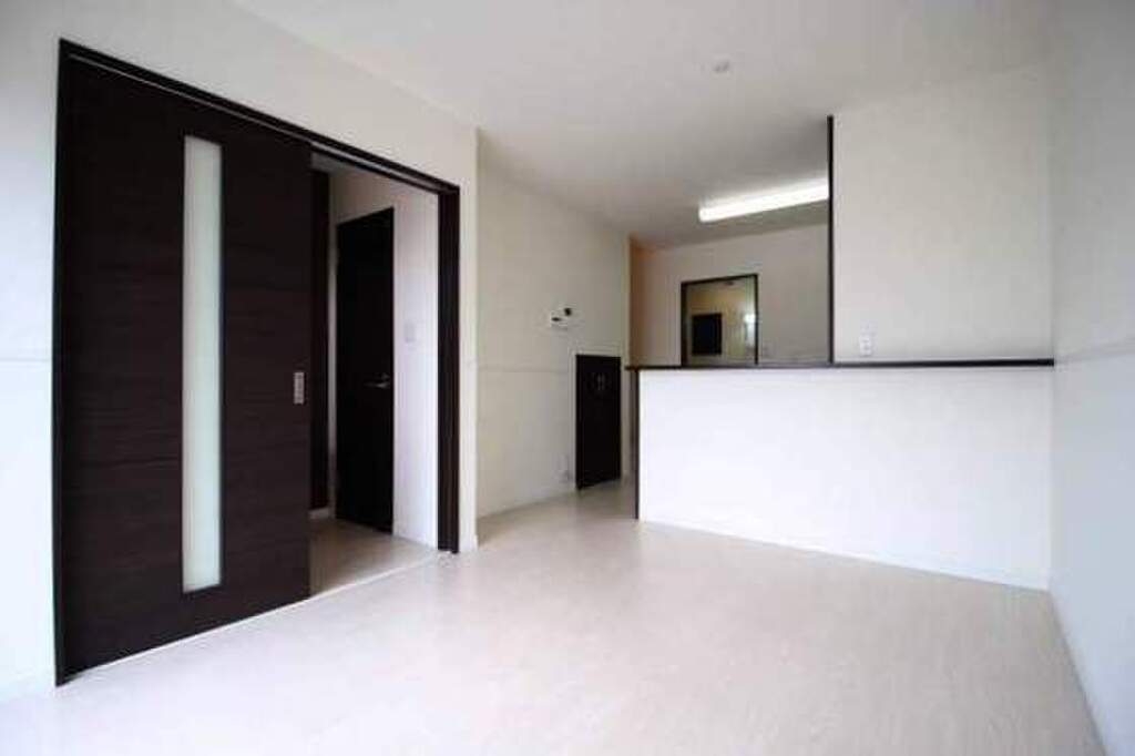 (2/32) 居室・リビング (2/32) 居室・リビング