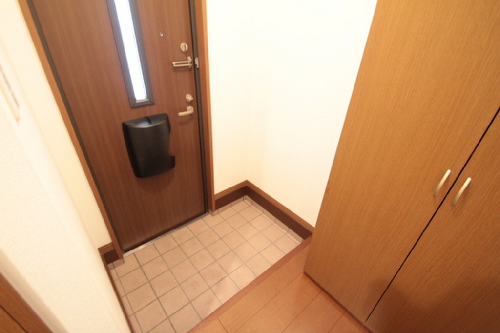 (9/24) 玄関 (9/24) 玄関