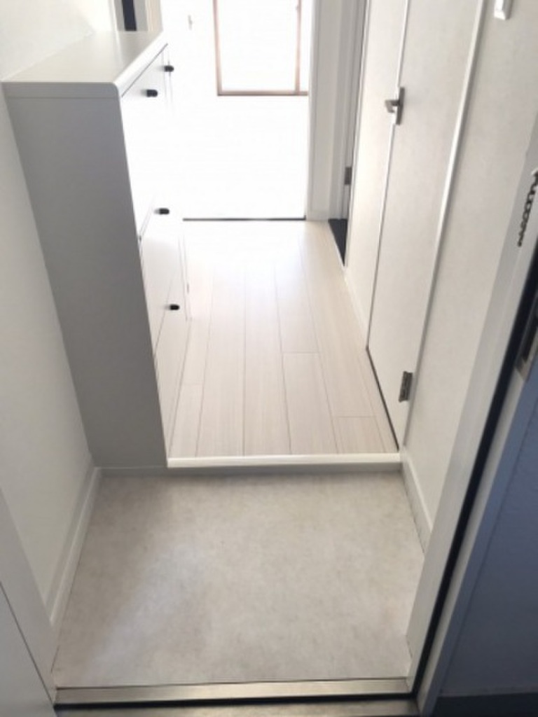 (11/21) 玄関 (11/21) 玄関