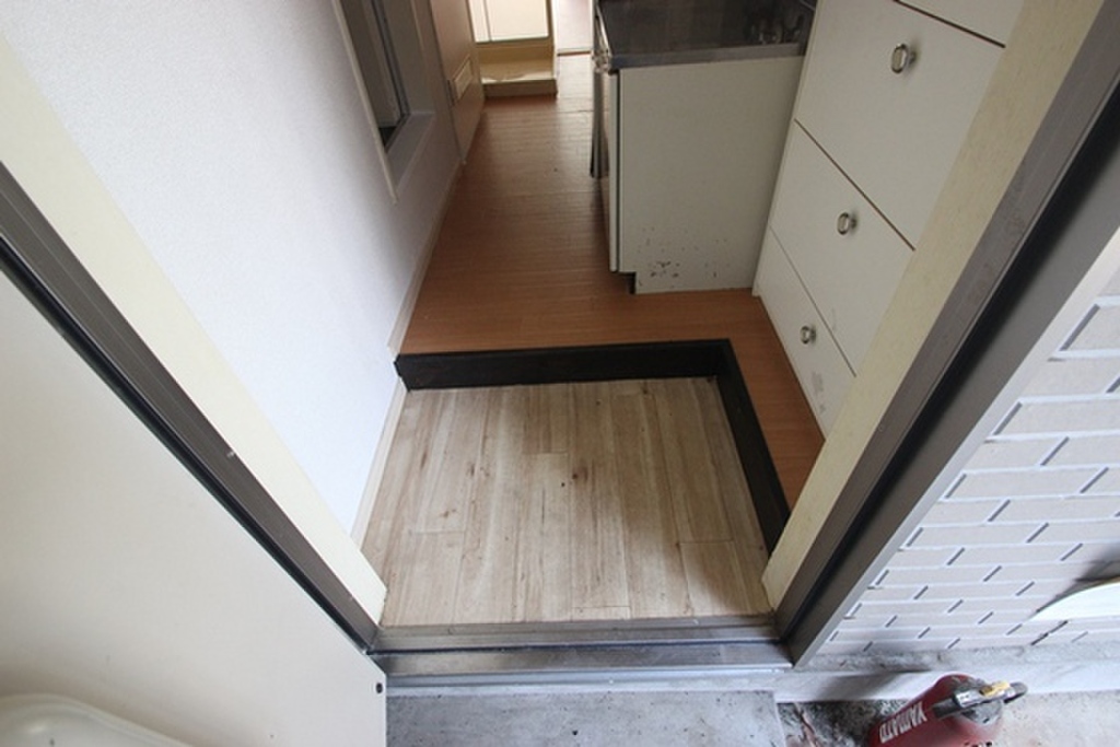 (9/22) 玄関 (9/22) 玄関