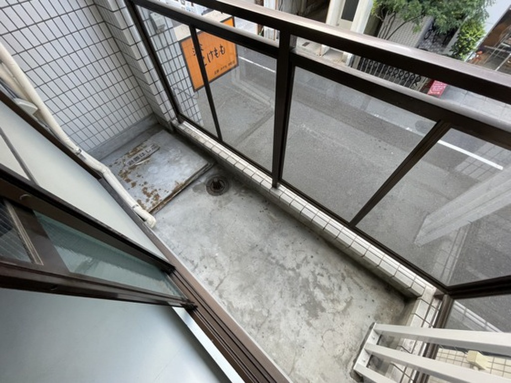 (10/28) バルコニー