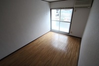 メゾン本町