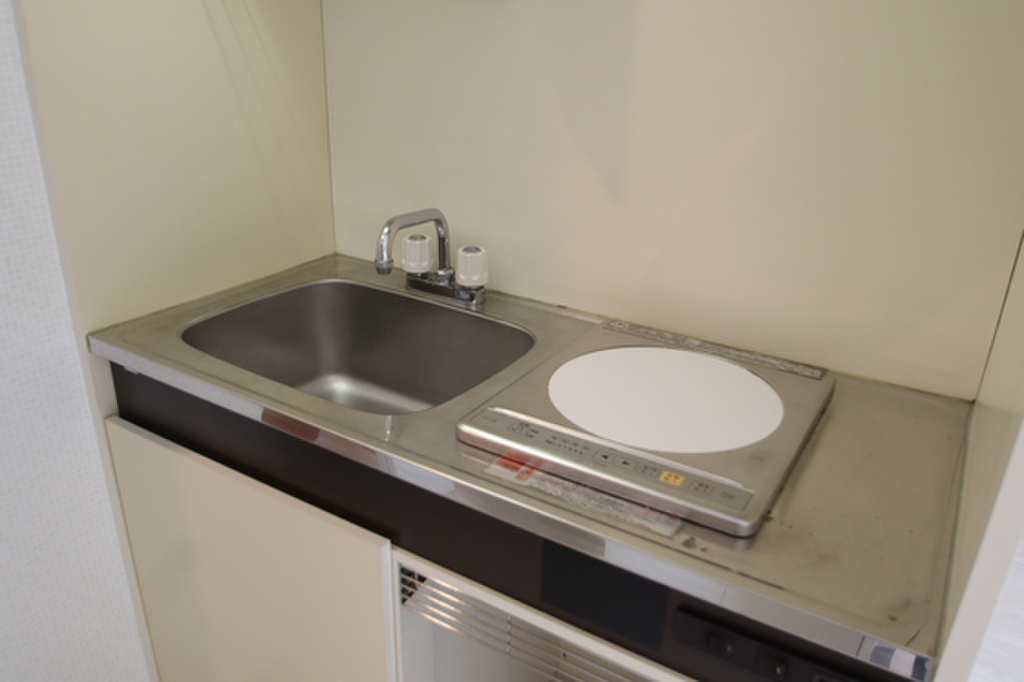 (16/18) キッチン