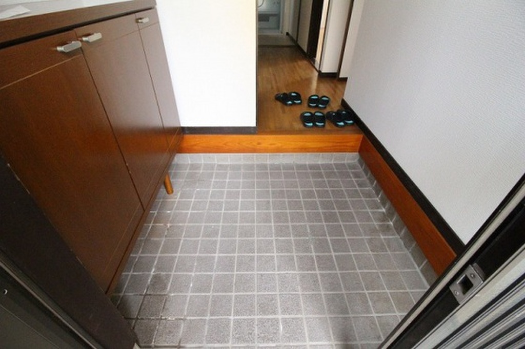 (10/20) 玄関 (10/20) 玄関