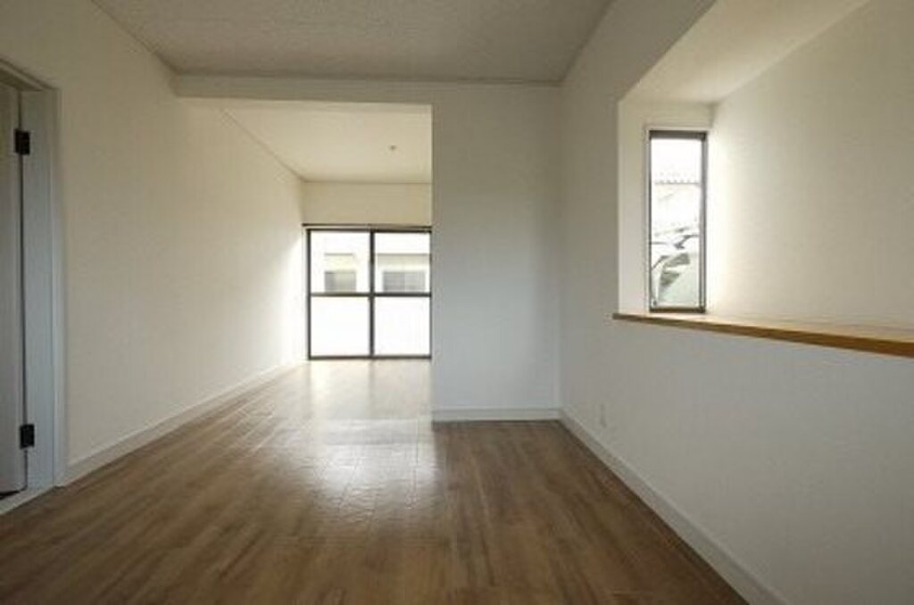 (2/16) 居室・リビング