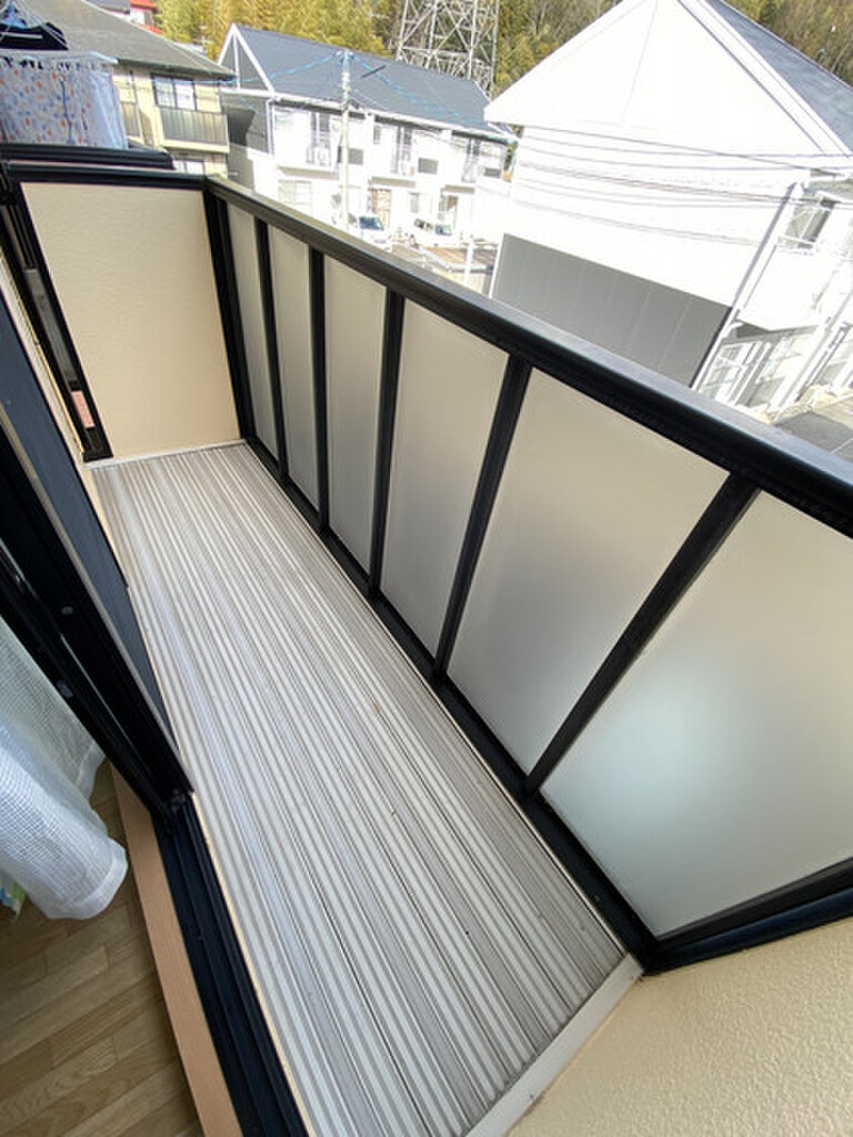 (13/16) バルコニー (13/16) バルコニー