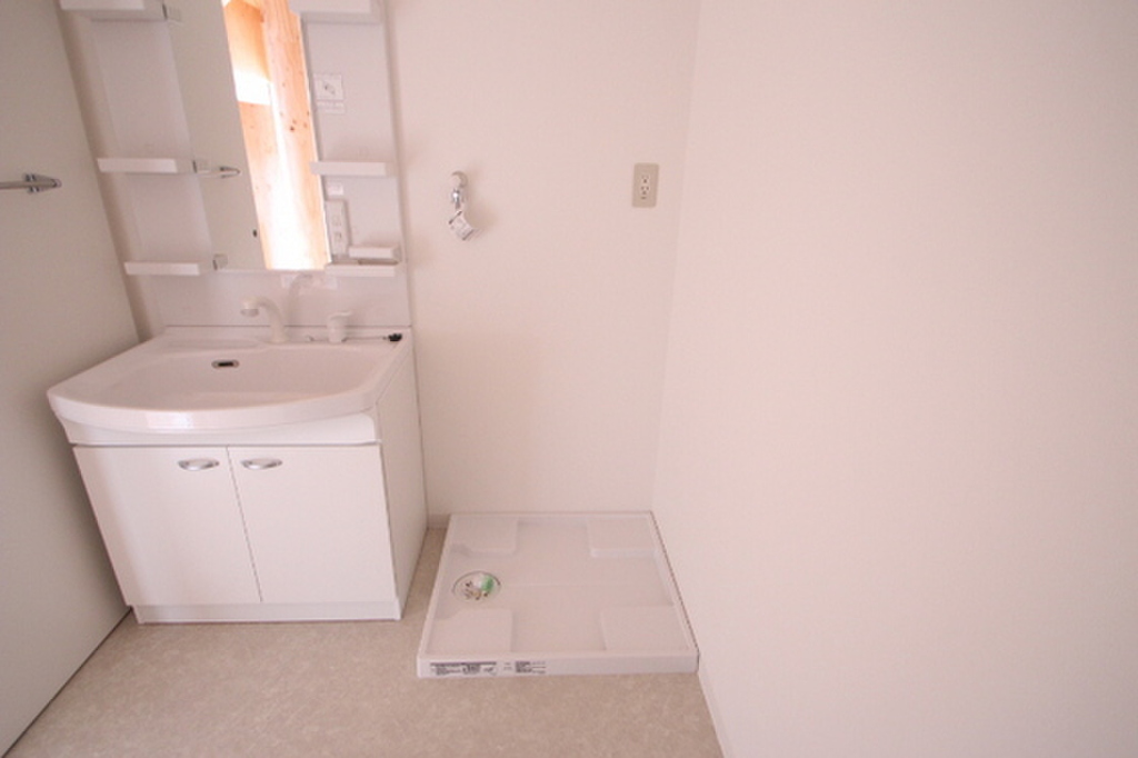 (5/22) 洗面所 (5/22) 洗面所