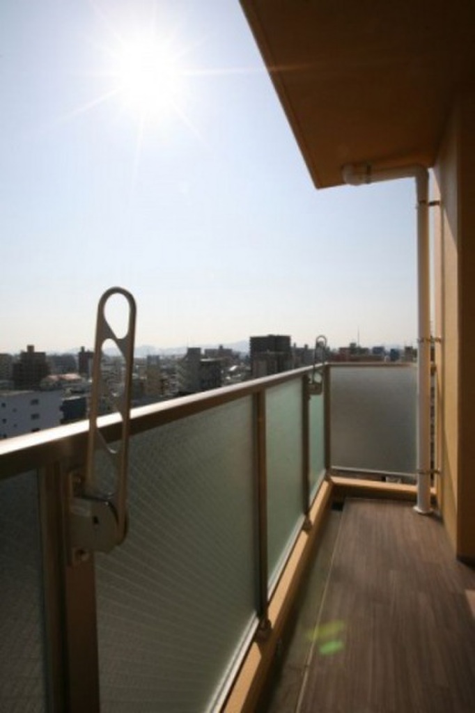 (8/22) バルコニー