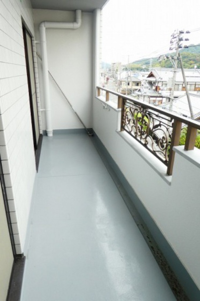 (12/23) バルコニー (12/23) バルコニー
