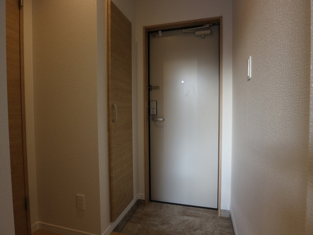 (12/21) 玄関 (12/21) 玄関