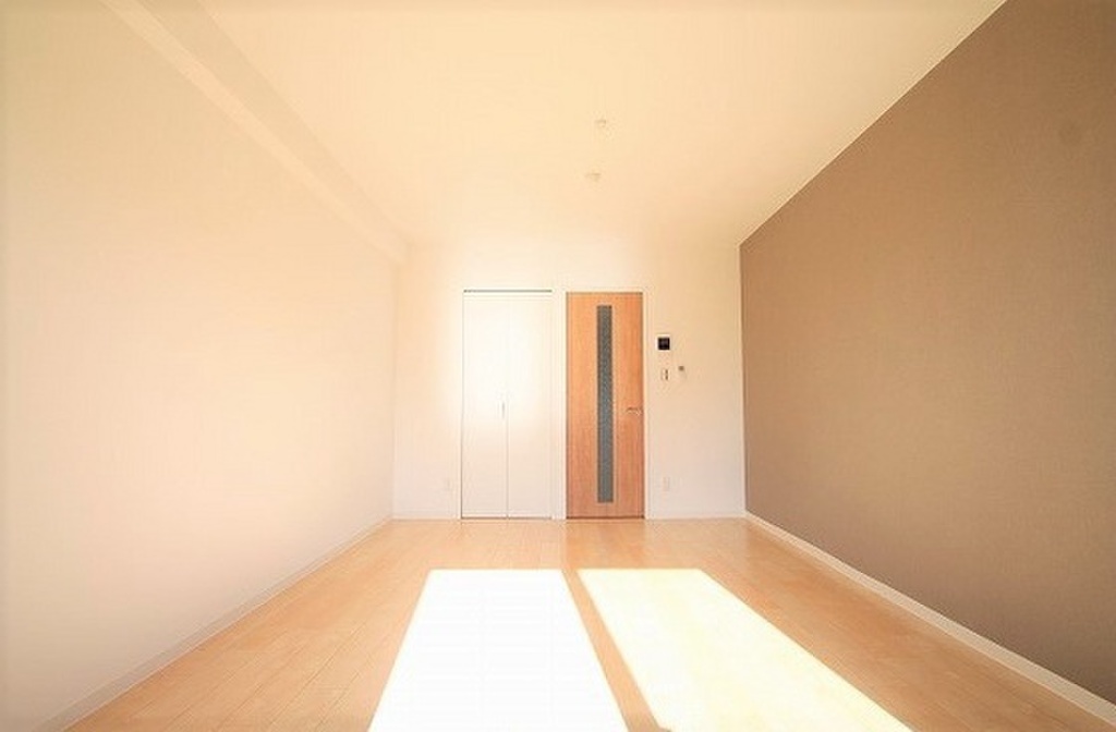 (8/15) ※他号室の写真です。