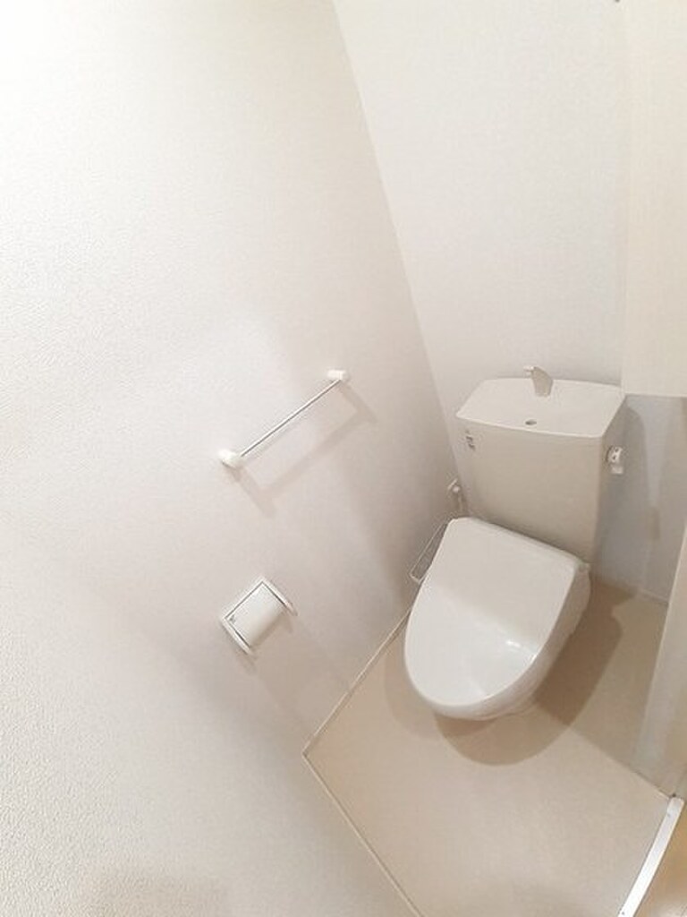 (5/16) トイレ (5/16) トイレ