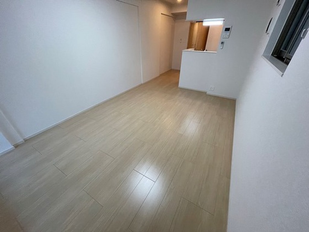 (2/18) 居室・リビング (2/18) 居室・リビング