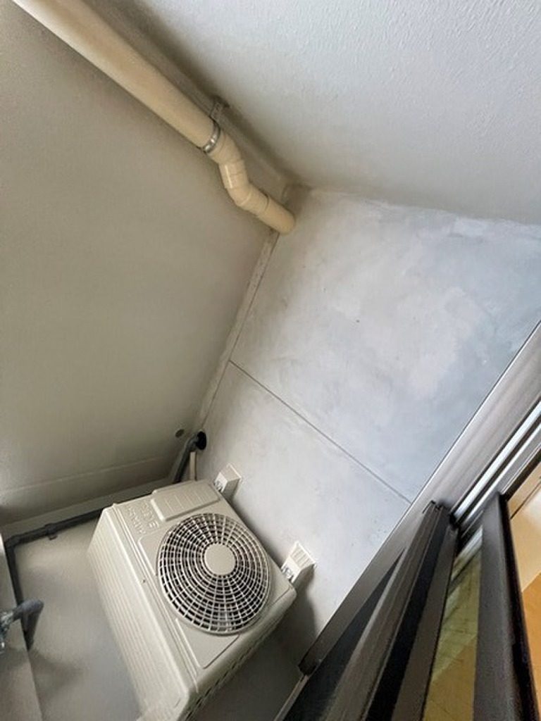 (5/18) バルコニー (5/18) バルコニー