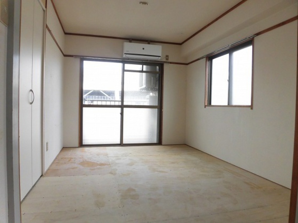 (2/22) 居室・リビング (2/22) 居室・リビング