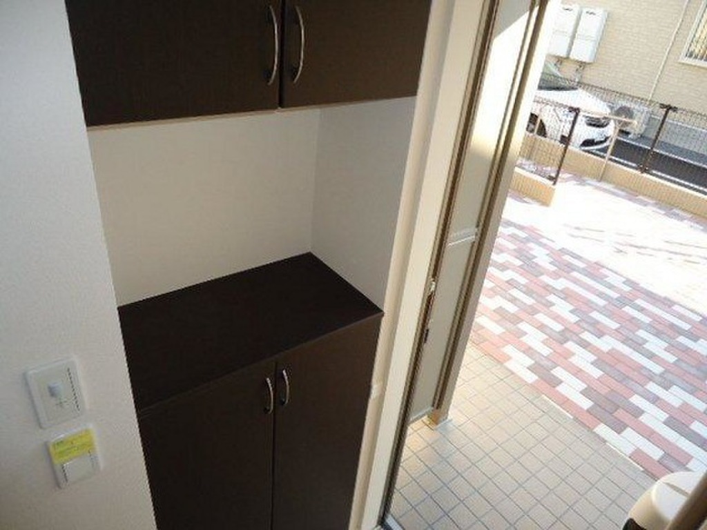 (9/23) 玄関 (9/23) 玄関