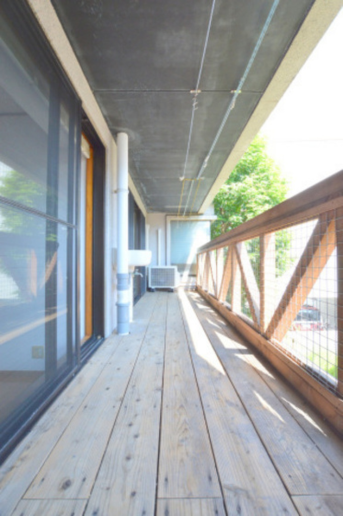 (8/23) バルコニー (8/23) バルコニー