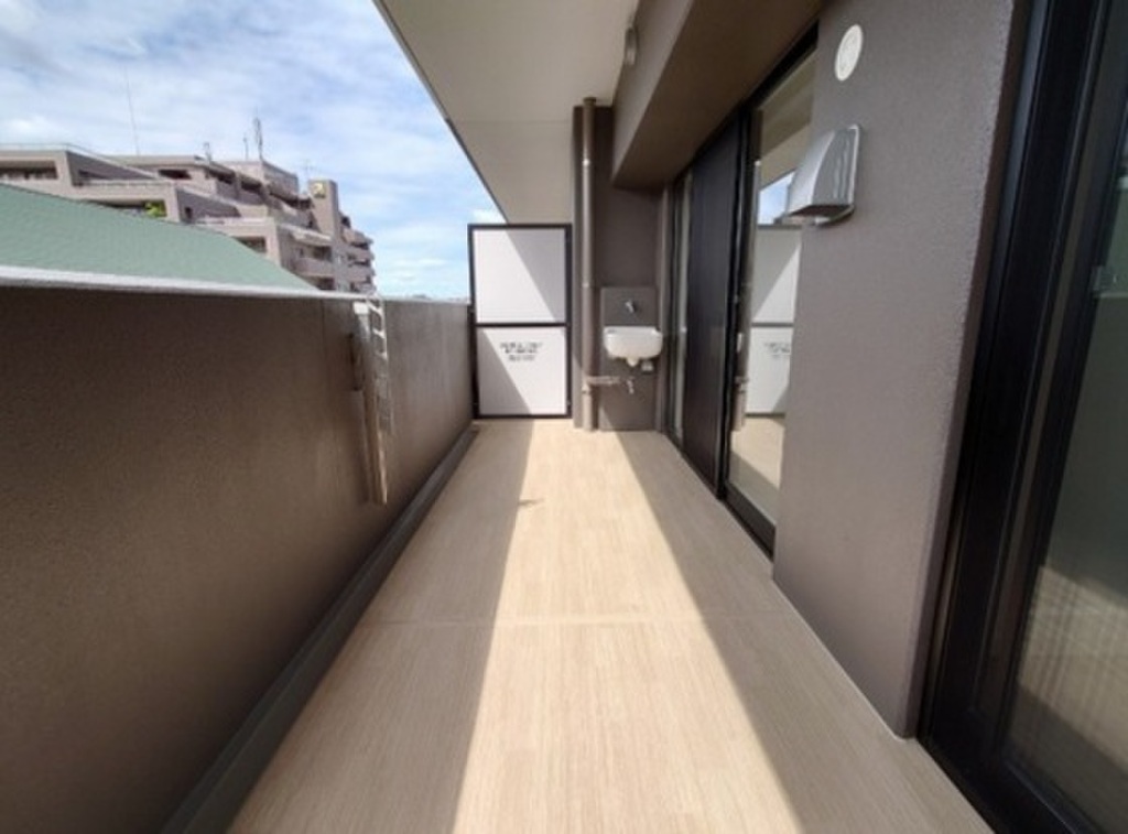 (8/16) バルコニー