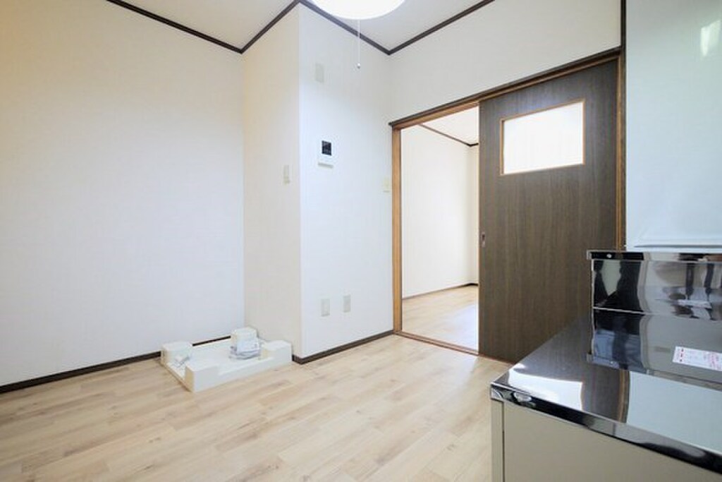 (8/14) ※他号室の写真です (8/14) ※他号室の写真です