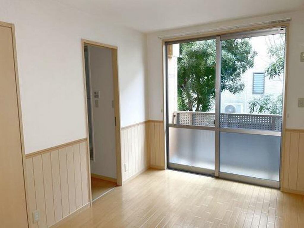 (2/25) 居室・リビング (2/25) 居室・リビング