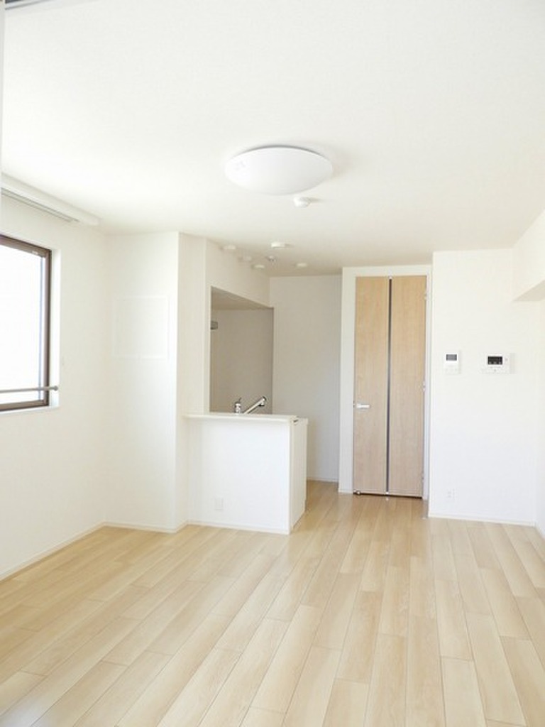 (2/22) 居室・リビング (2/22) 居室・リビング