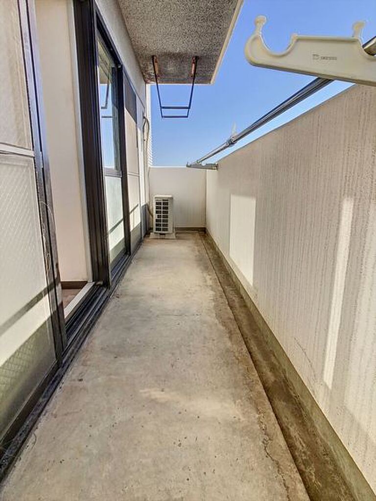 (13/28) バルコニー (13/28) バルコニー