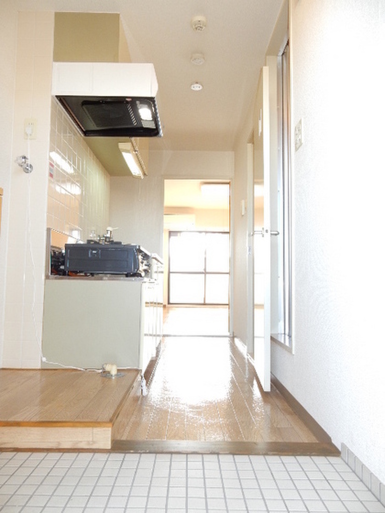 (18/24) 玄関 (18/24) 玄関