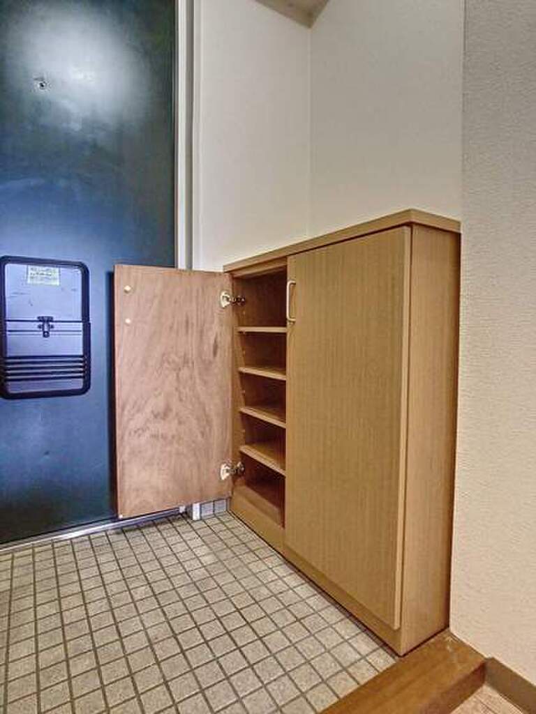 (14/28) 玄関 (14/28) 玄関