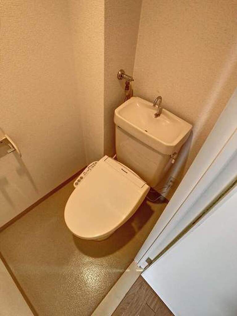 (7/28) トイレ (7/28) トイレ