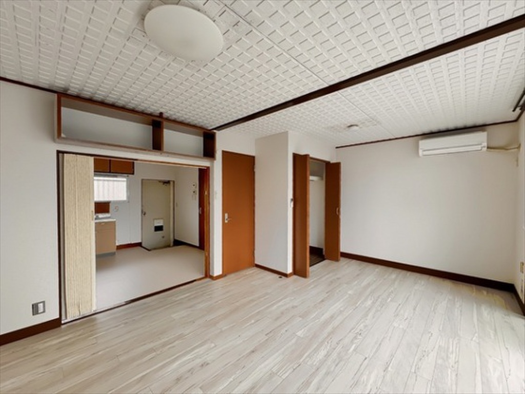 (2/20) 居室・リビング