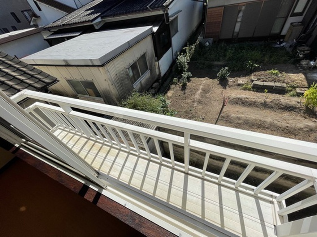 (13/21) バルコニー (13/21) バルコニー