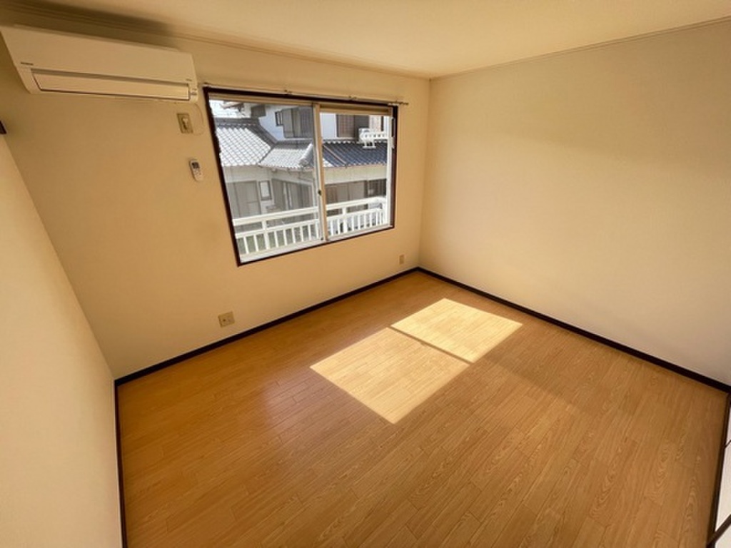 (2/21) 居室・リビング (2/21) 居室・リビング