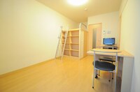 レオパレスグランデタカヤマⅡ