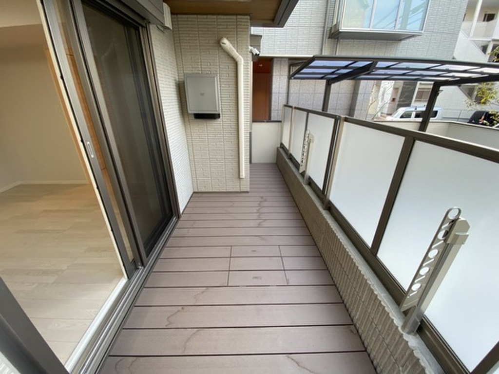 (12/25) バルコニー (12/25) バルコニー